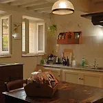 Апартаменты Lucchese *
