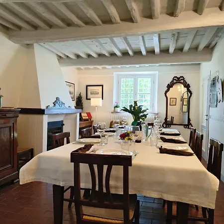 Lucchese Apartment *