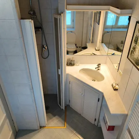 Lucchese Apartment