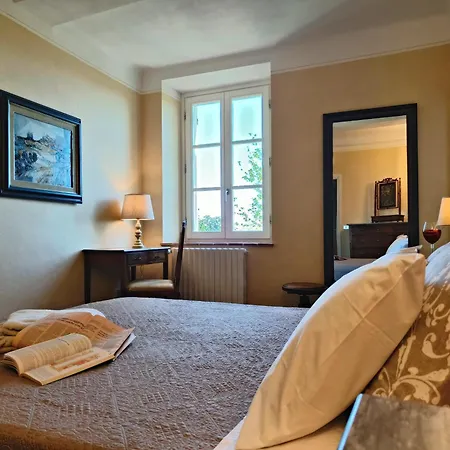 Lucchese Apartment *
